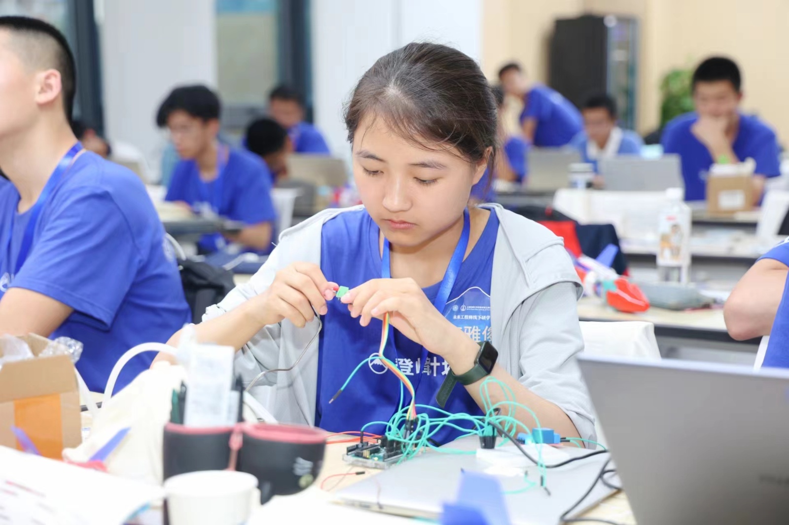 登峰计划-登峰平台-大学实验室开放活动-登峰计划大中衔接拔尖创新人才培养-登峰计划大学实验室开放活动-2024暑期登峰平台大学实验室活动-上海交通大学未来工程师线下研学营