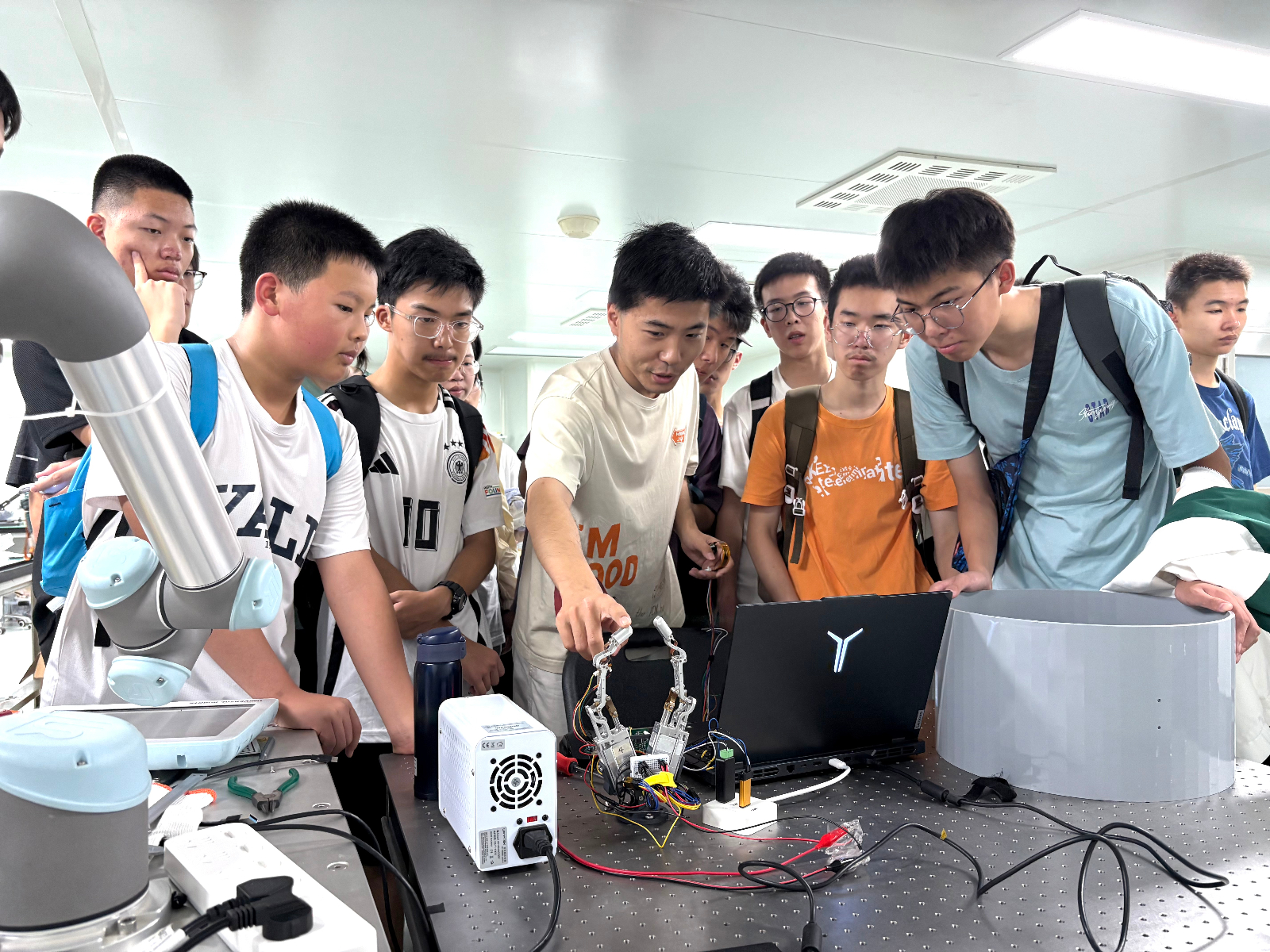 登峰计划-登峰平台-登峰计划大学实验室开放活动-北京登峰数智研究院-2026寒假登峰活动