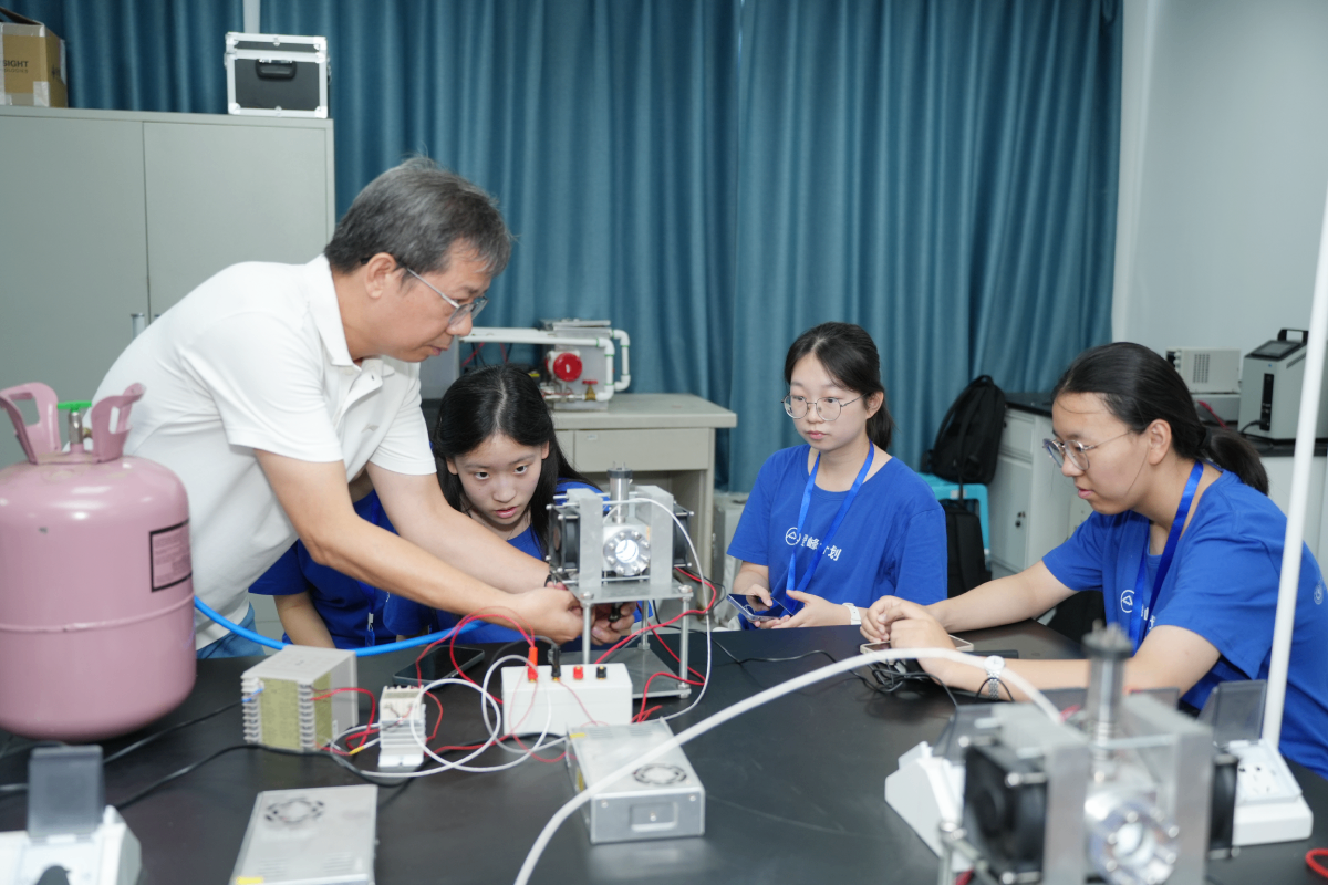 登峰计划-登峰平台-登峰计划大学实验室开放活动-北京登峰数智研究院-2026寒假登峰活动